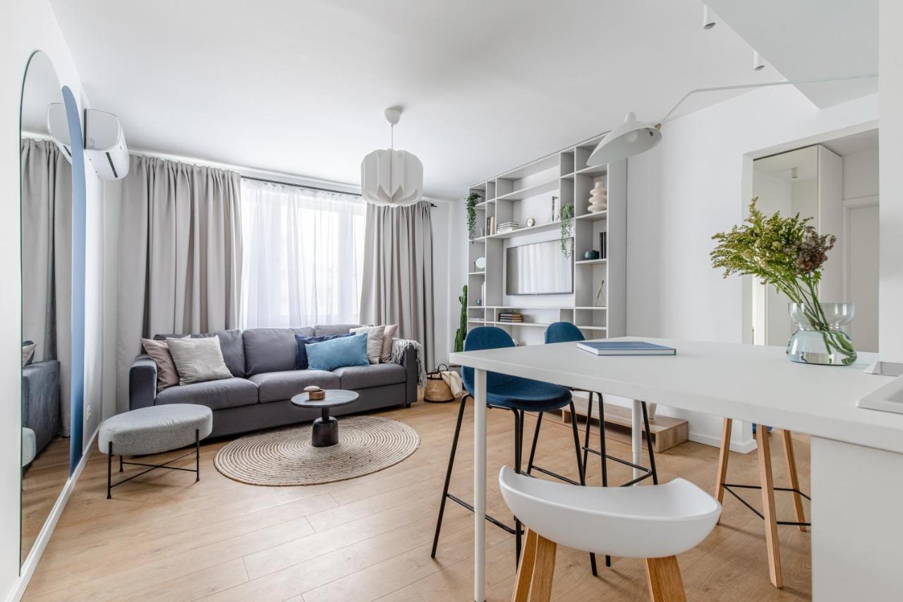 Royal Atheneum 2 By Citylife Suites 부쿠레슈티 외부 사진